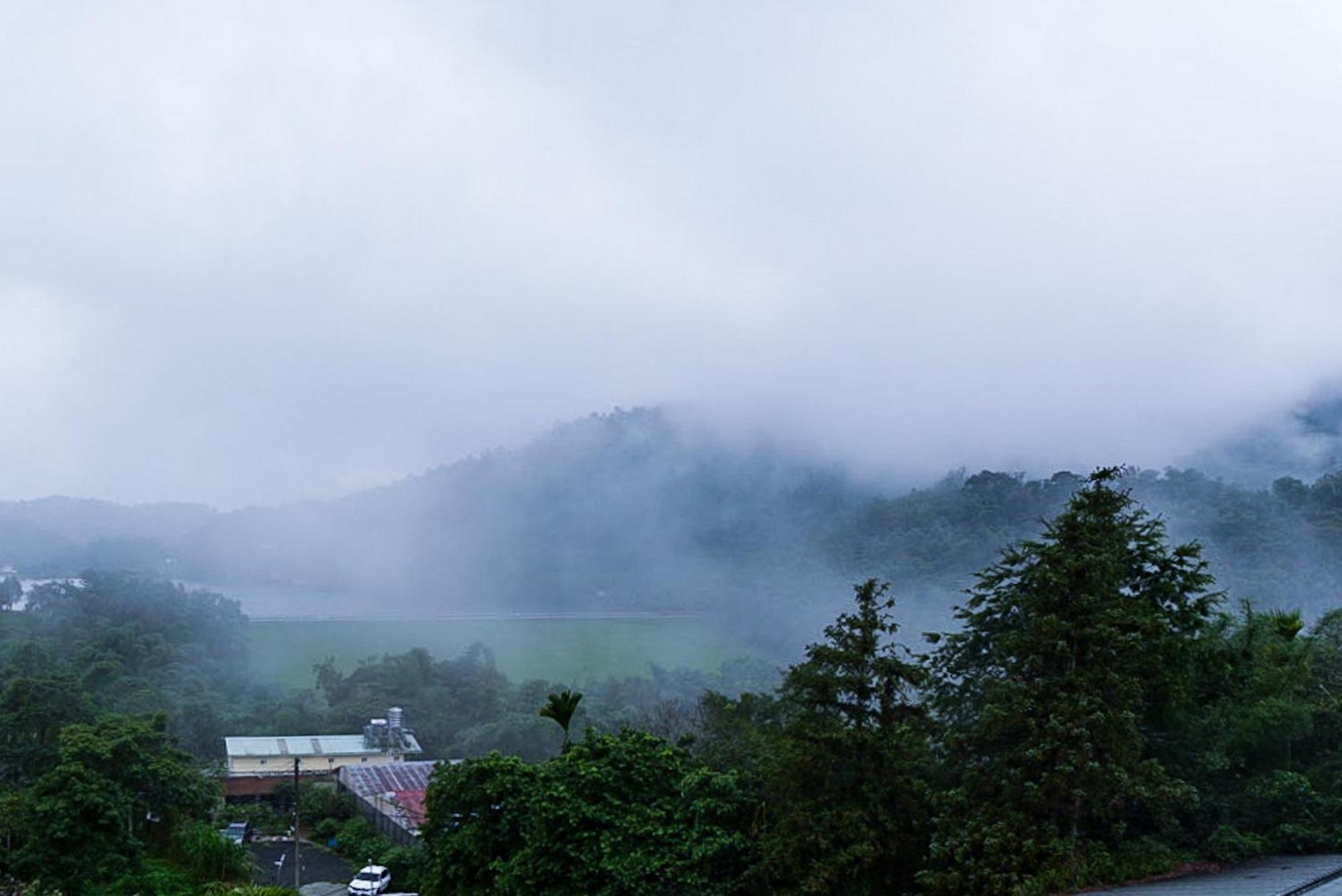 Zhaohong Homestay Yuchi Eksteriør billede